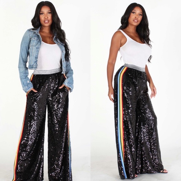 SOLD OUT - Picture 1 of 4